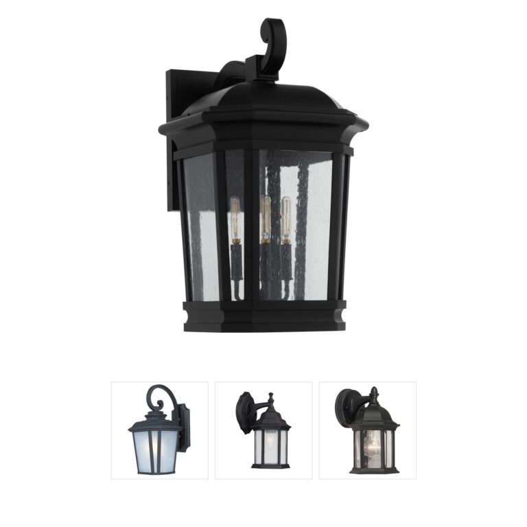 Quorum Murphy Clear Seeded Glass Outdoor Wall Lantern