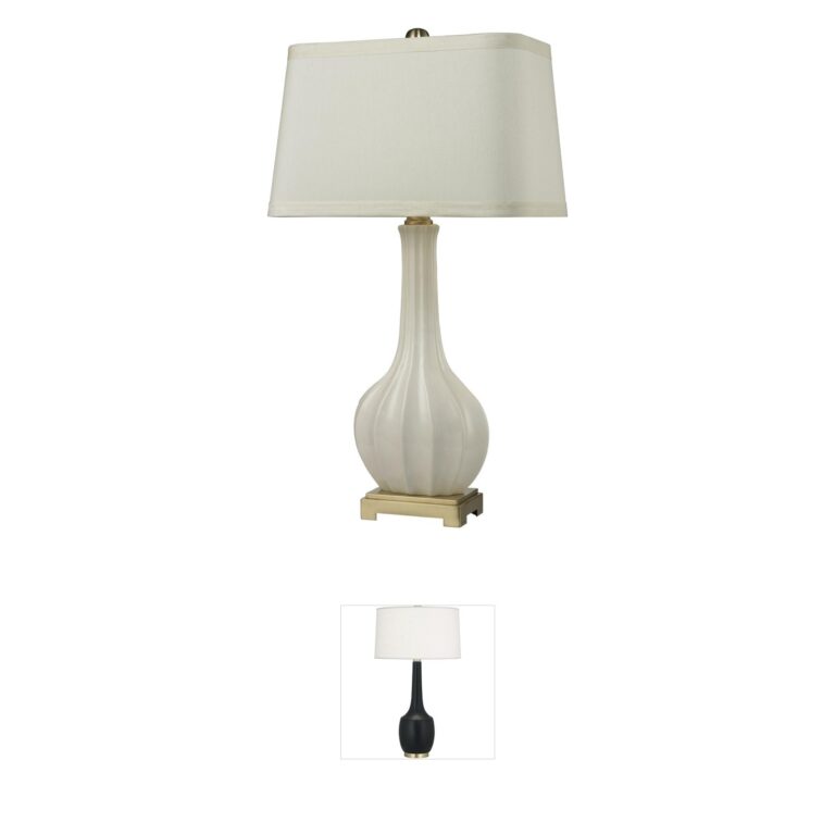 Atlas Lighting & Home Fluted Ceramic Earthenware Table Lamp with Aged Brass